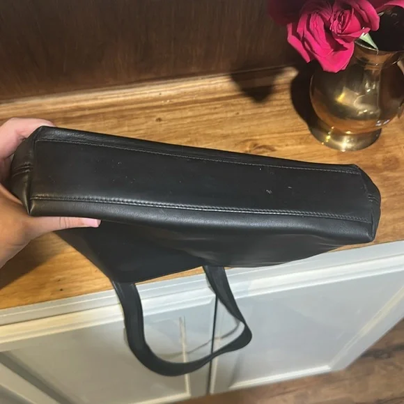 Vintage Coach Legacy Hobo (style 9148) - Picture 9 of 9